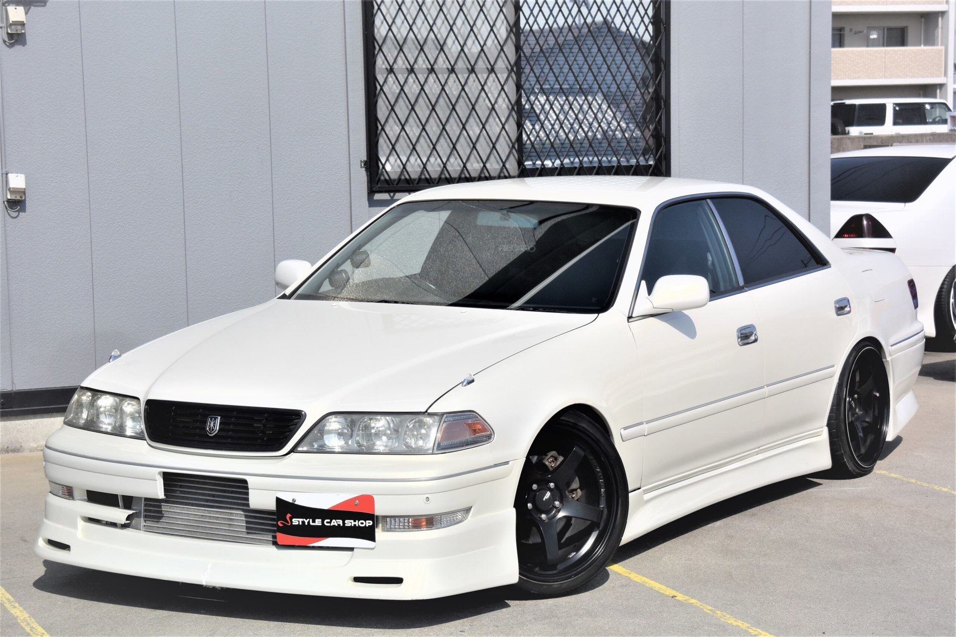 Mark Ii Tourer V 5mt Advan Wheel km トヨタ マークii2 5 ツアラーv エアロ Advan19インチアルミ 5速mt パール 車両本体価格 2 0万円 Jdm 中古車紹介 Introducing Of Jdm Used Car